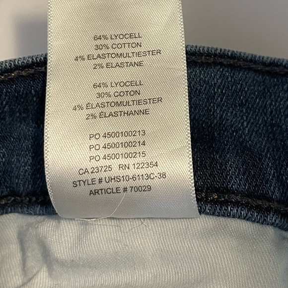 Aritzia Denim Forum The Nico Mid Crop Cropped, Mid-rise Skinny Jean Size 24 - Picture 9 of 9